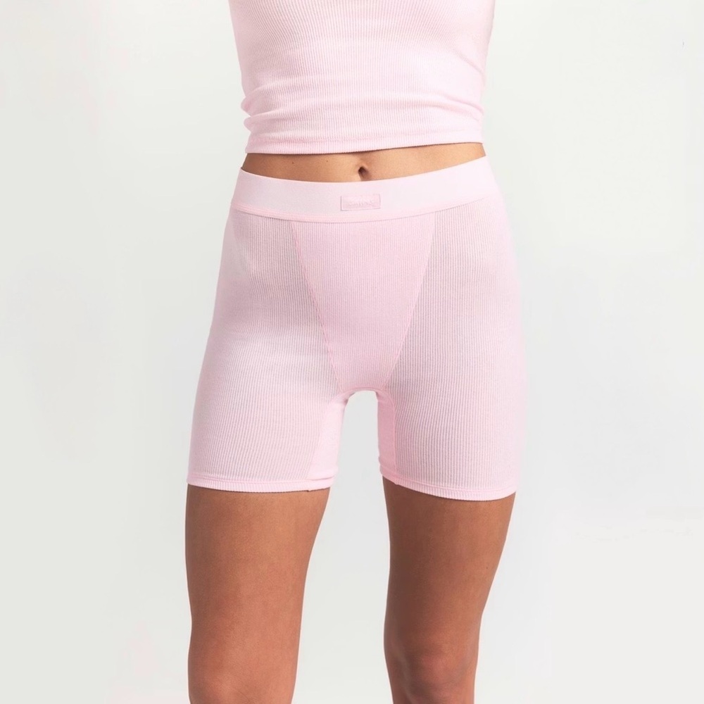 SKIMS Pink Women's Boxer Briefs